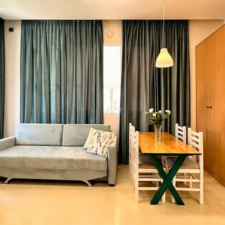 Smart Budget Edition - Customize Your Comfort - Cozy Apartment Golem (Tirana)