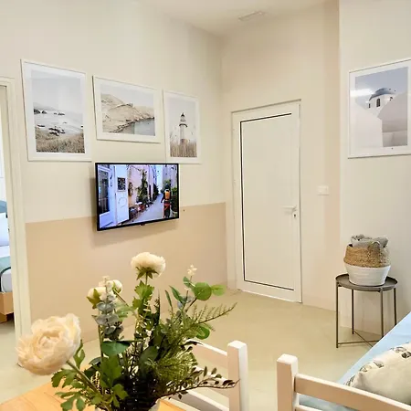 Apartmán Smart Budget Edition - Cozy Golem (Tirana)