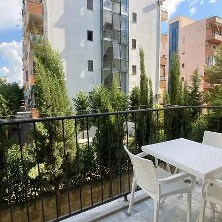 Smart Budget Edition - Select Your Comfort - Cozy Apartment Golem (Tirana)