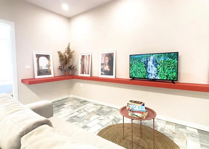 Daire Smart Budget Edition - Cozy Golem (Tirana)