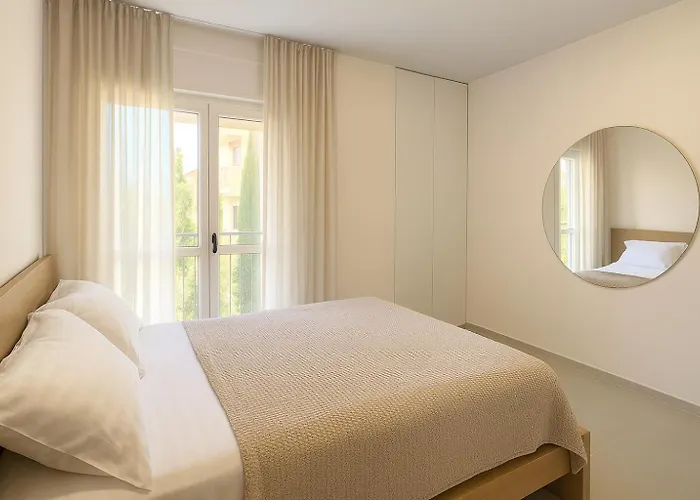Smart Budget Edition - Cozy דירה גולם